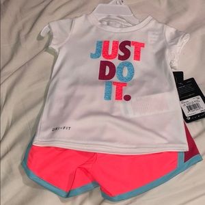 Nike infant